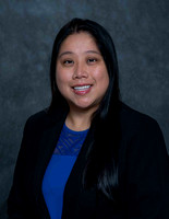 Dr. Mylinh Nguyen portrait proofs